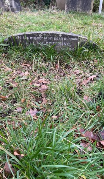 Image of the headstone for Allan Greening