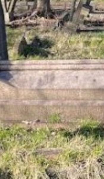 Image of the headstone for Charles James Thompson