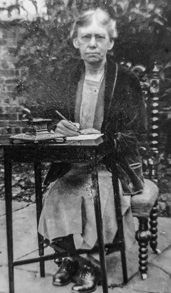 Elizabeth Richenda Browne