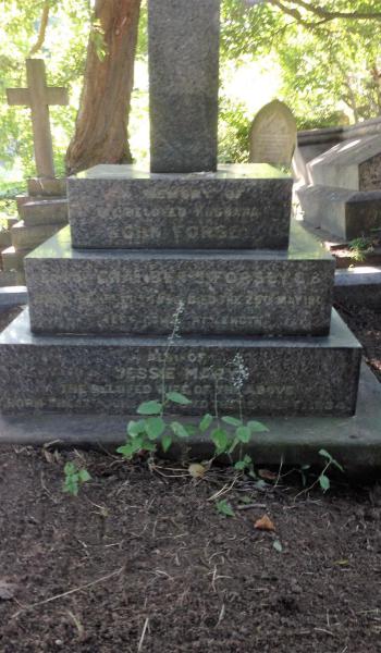 Jessie Forsey (buried 1934) headstone