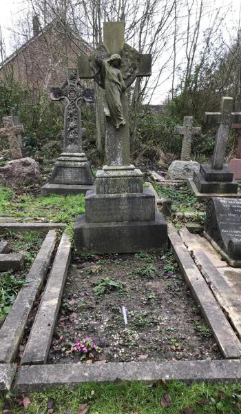 Frances Wilton (buried 1906) headstone