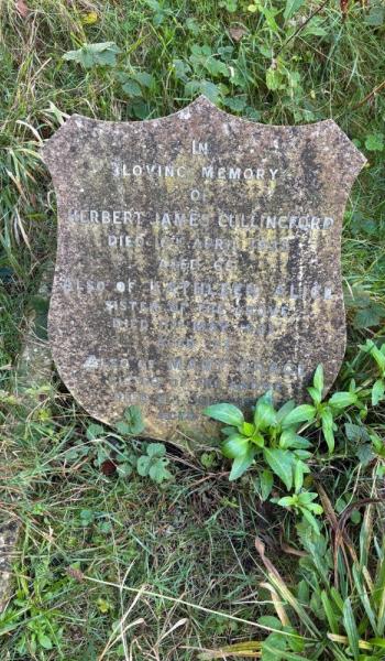image of headstone for Herbert Cullingford